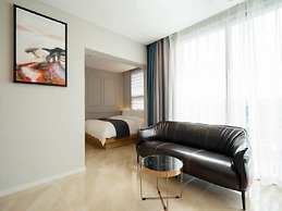 Blanc Hotel & Resort