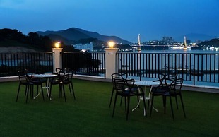 Blanc Hotel & Resort