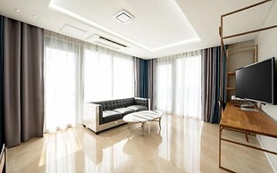 Blanc Hotel & Resort