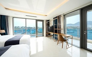 Blanc Hotel & Resort