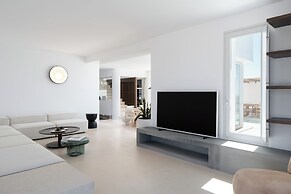 Charisma Estate Villa
