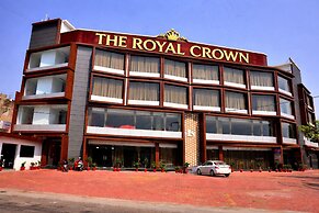 Hotel The Royal Crown