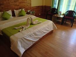 Hotel Sumeera Inn