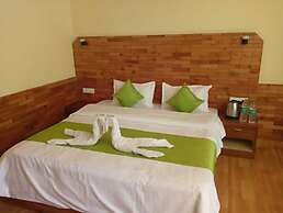 Hotel Sumeera Inn