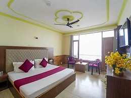 Hotel Sumeera Inn