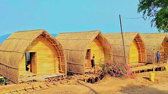 Shalom Honeymoon Cottage Rangamati