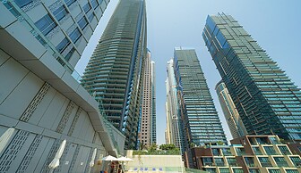 Cayan Escape Lavish 1BR with Sea View