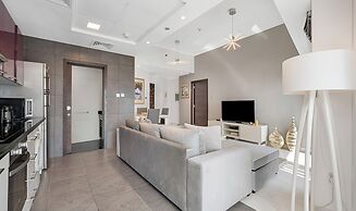 Cayan Escape Lavish 1BR with Sea View