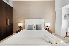 Cayan Escape Lavish 1BR with Sea View
