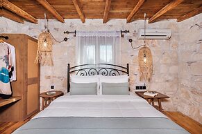 Petrino Eco Village