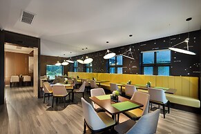 Hampton by Hilton Beijing Nan Railway
