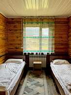 Arashan Hotel