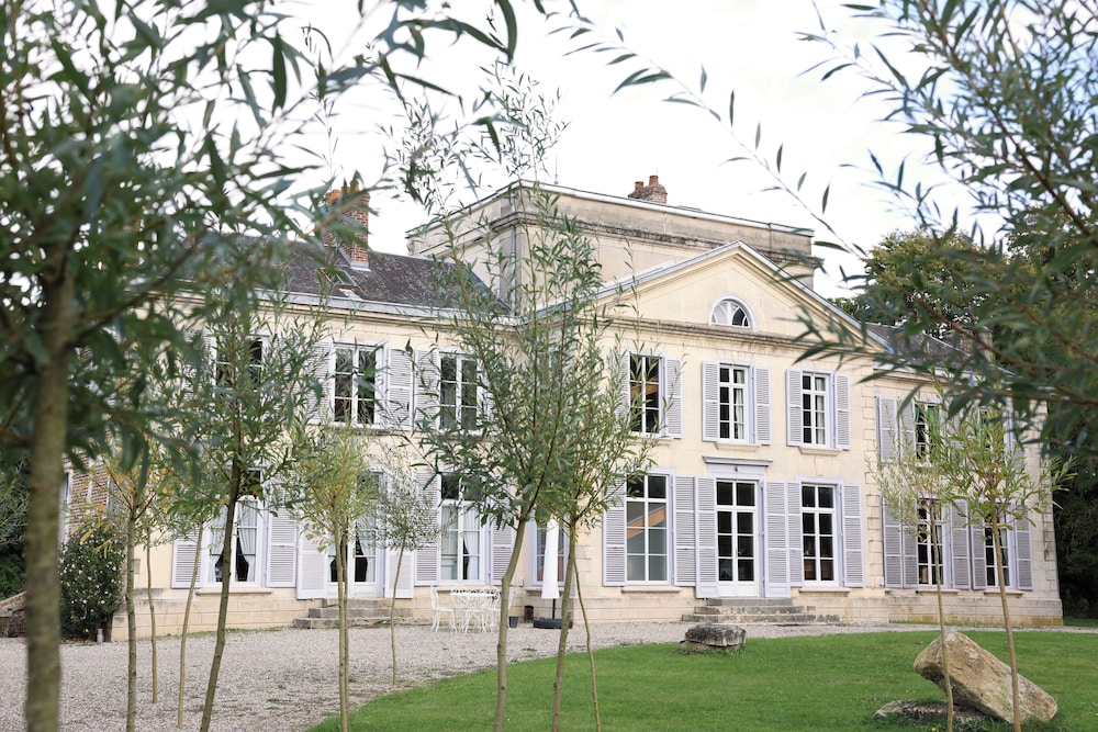 Château de Luzières