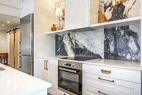 Oasis Luxury Residences