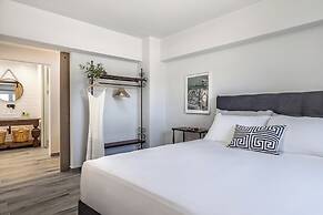 Oasis Luxury Residences