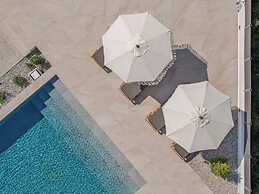 Oasis Luxury Residences