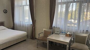 Diyor Hotel Margilon