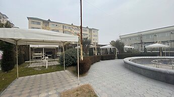 Diyor Hotel Margilon