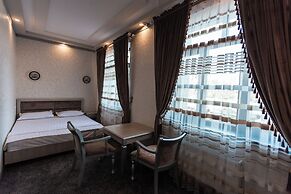 Diyor Hotel Margilon