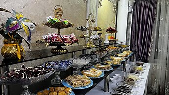 Diyor Hotel Margilon