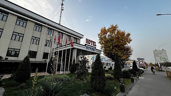 Diyor Hotel Margilon