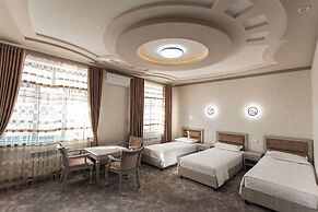 Diyor Hotel Margilon