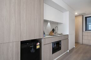 Bright Studio With Rooftop BBQ in Fremantle