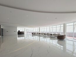 Vogue | Opalz by Danube Arjan near Science park