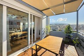 Acropolis Sky Retreat Jacuzzi 3BR Maisonette
