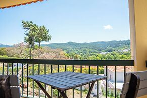 Moby Dick Lodge Colares