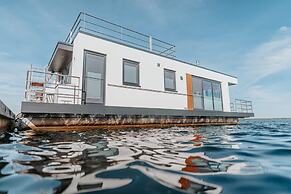 Hausboot am Grabendorfer