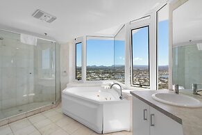 Elysian Blue 3BR Burleigh Heads Escape