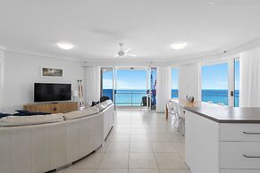 Elysian Blue 3BR Burleigh Heads Escape