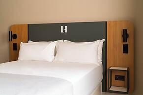 Limehome Palma Marina