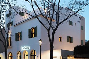 Limehome Palma Marina