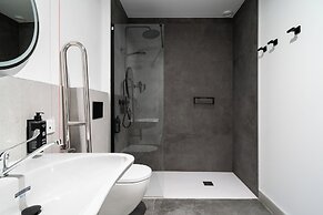 Limehome Palma Marina