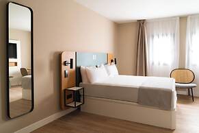 Limehome Palma Marina