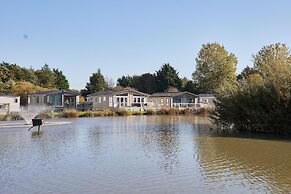 Host Stay The Braunston Lodge