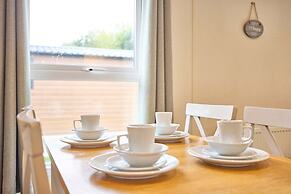 Host Stay Nightingale Lodge