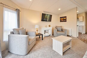 Host Stay Deer View Lodge
