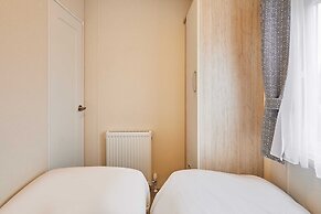 Host Stay Deer View Lodge