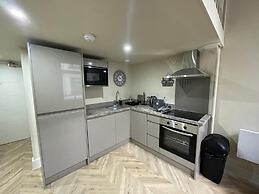 Central Leeds Apartment Oasis