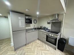 Central Leeds Apartment Oasis