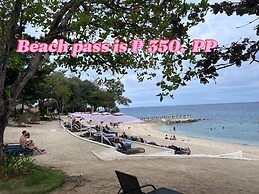 Studio Seaview at Mactan Newtown