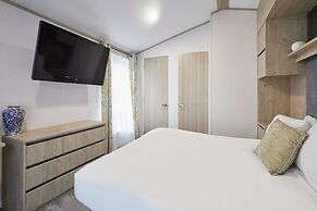 Host Stay Hideaway Retreat