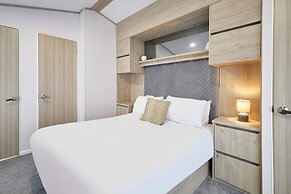 Host Stay Hideaway Retreat