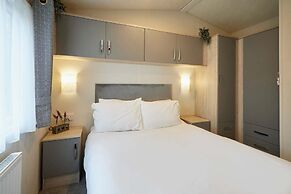 Host Stay Pine Lodge