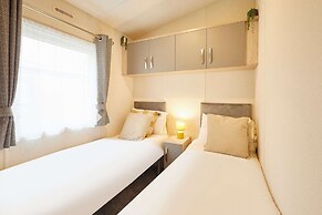Host Stay Pine Lodge