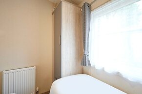 Host Stay Pine Lodge