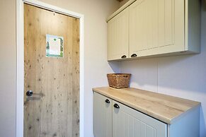 Host Stay Grace Louise Retreat